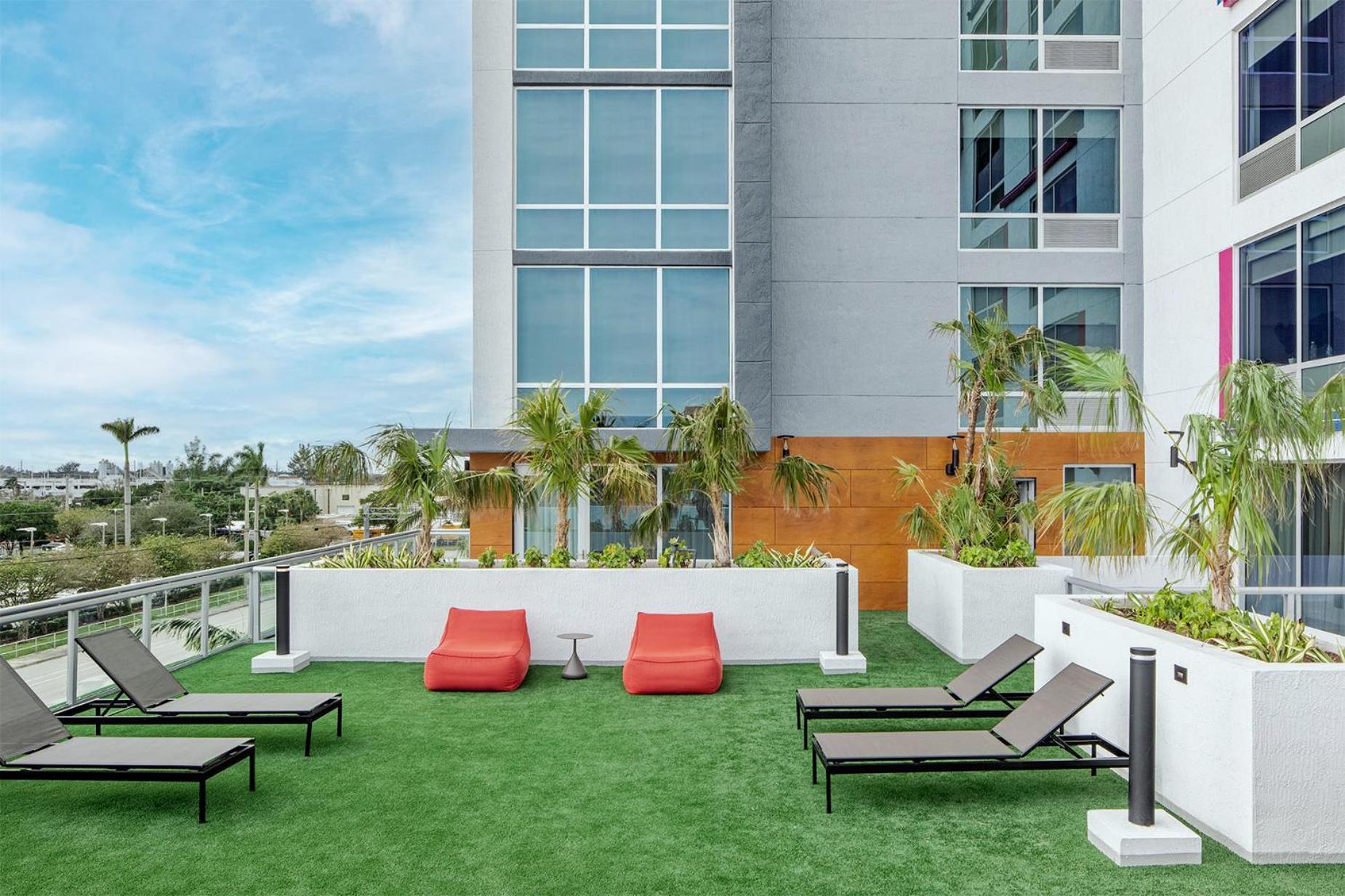 Aloft Fort Lauderdale Airport & Cruise Port Extérieur photo