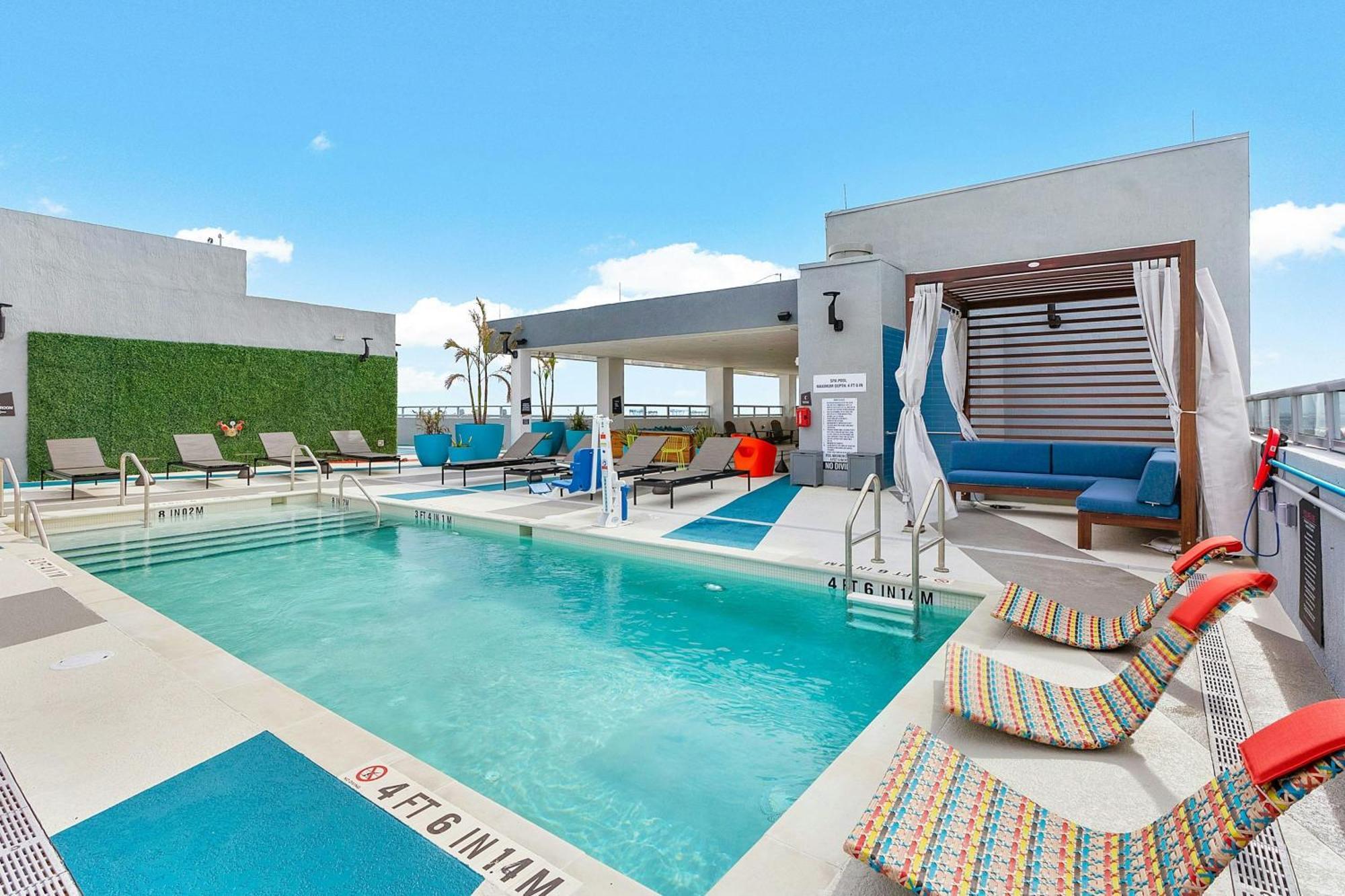 Aloft Fort Lauderdale Airport & Cruise Port Extérieur photo